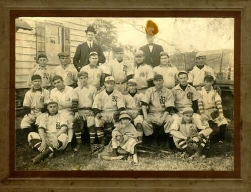 1900s Newark Team 1 Cabinet